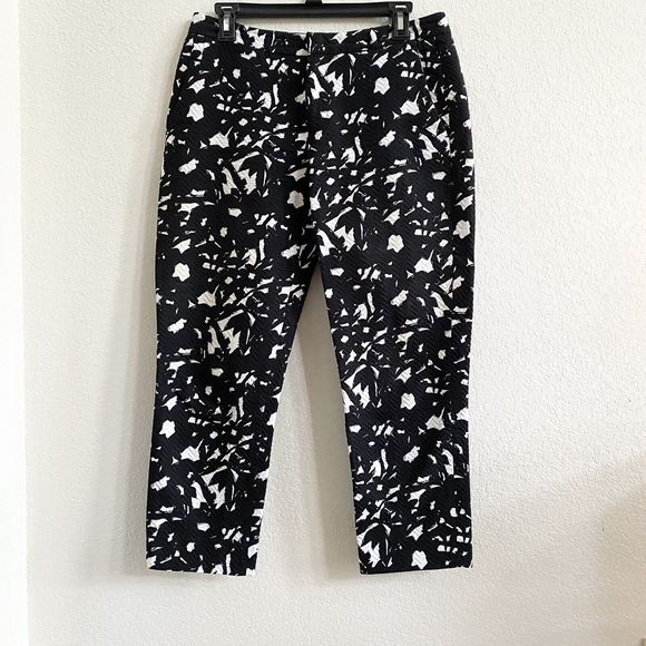 Banana Republic Size 4 Jacquard Boy Crop Pants Textured Black White Career - Picture 6 of 11